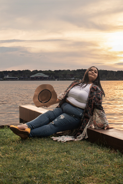 Outdoor portrait photographer Long Dock Park